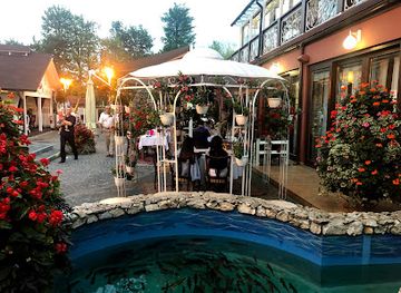 ukraine/lviv/stryiskyi-park/restaurant/holodnii-mikola
