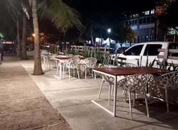 mozambique/cabo-delgado-province/restaurant/guideon-s-food-drink