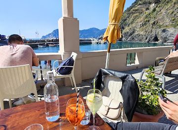 italy/cinque-terre/restaurant/il-gambero-rosso-vernazza