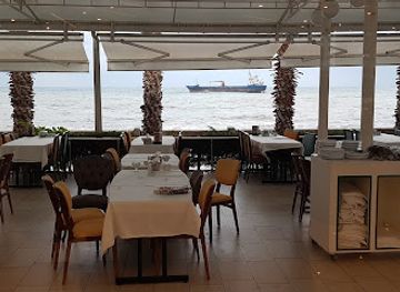 turkiye/trabzon/akcaabat/restaurant/cemilusta-akcaabat-kofte