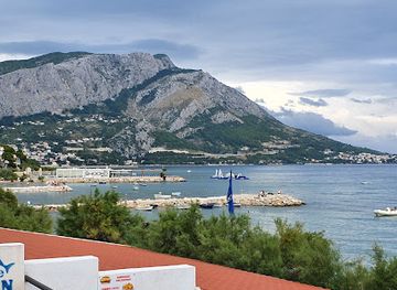 croatia/cetina-river-canyon/restaurant/restaurant-dalmacija