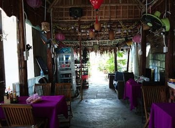 vietnam/hoi-an/an-bang-beach/restaurant/tree-coconut-beach-restaurant