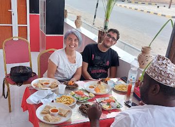 oman/ash-sharqiyah-north-governorate/restaurant/restaurant-amal-golden