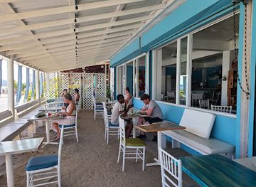 puerto-rico/vieques-island/restaurant/bili