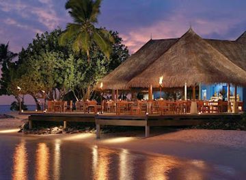 maldives/kaafu-atoll/restaurant/reef-club