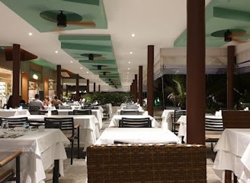 maldives/dhaalu-atoll/restaurant/palm-restaurant