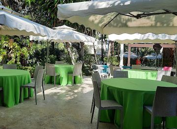 dominican-republic/puerto-plata/restaurant/las-palmas