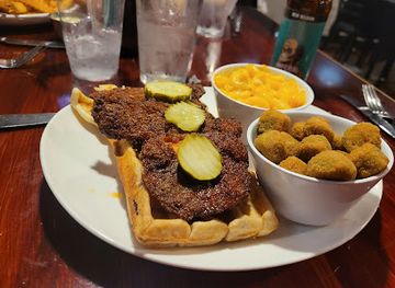 nebraska/lincoln/restaurant/lila-mae-s-southern-kitchen-lounge