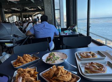 california/monterey/monterey-bay-aquarium/restaurant/aquarium-cafe