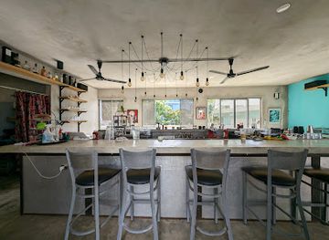 puerto-rico/vieques/restaurant/gonzo-s-garden