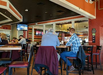 connecticut/long-island-sound/restaurant/chili-s-grill-bar