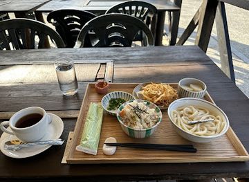 japan/naoshima-island/restaurant/eat-local