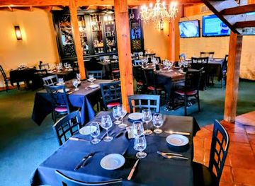 texas/beaumont/restaurant/the-texas-star-bar-grill