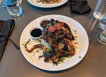 maldives/hulhumale/restaurant/bells-and-peppers-restaurant