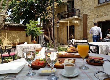 cyprus/kyrenia/restaurant/jakaranda-cafe-restaurant