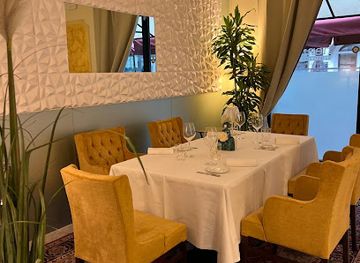 italy/versilia/restaurant/henri-restaurant