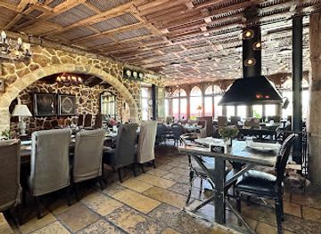 lebanon/hasbaya/restaurant/naas-lola-restaurant