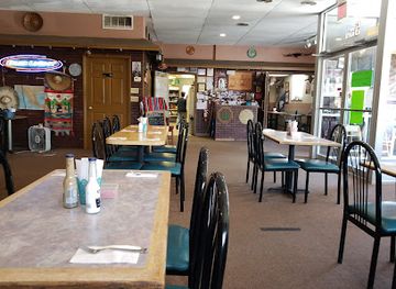 kansas/manhattan/restaurant/hillside-cafe