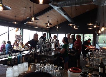 new-zealand/hamilton/restaurant/the-roaming-giant