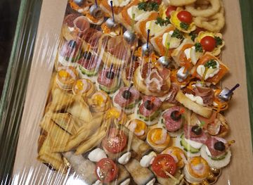 latvia/daugavpils/restaurant/kafejnica-varaviksne