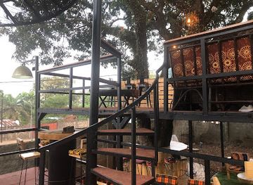 sierra-leone/port-loko/restaurant/mango-peak