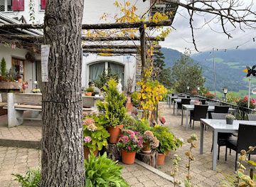 switzerland/uri/restaurant/nussbaumli