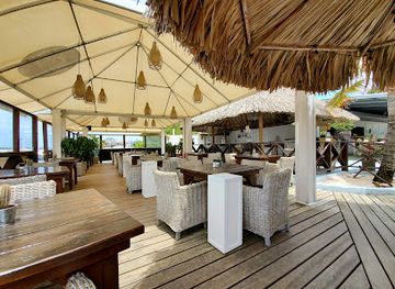 curacao/mahaai/restaurant/homemade-at-the-pier
