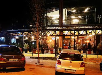 kosovo/nerodime/restaurant/roof-bistro