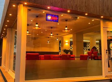 belgium/zeebrugge/restaurant/siam-frietje