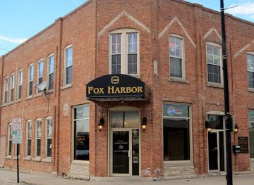 wisconsin/green-bay/restaurant/fox-harbor