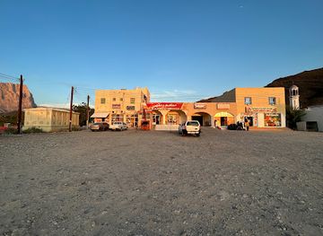 oman/al-hajar-mountains/restaurant/sama-al-sunset-lounge