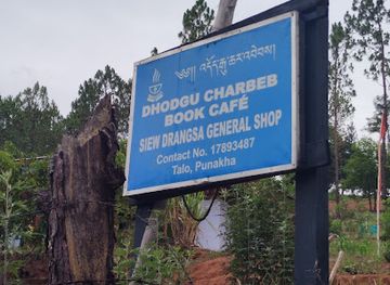 bhutan/wangdue-phodrang/restaurant/dhodgu-charbeb-book-cafe