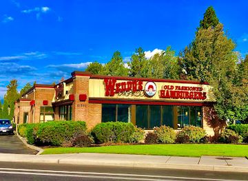 oregon/cascade-lakes-scenic-byway/restaurant/wendy-s