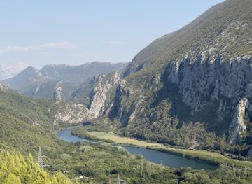croatia/cetina-river-canyon/restaurant/cetina-river-canyon