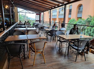uganda/western-region/restaurant/meza-and-salt