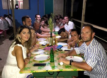 saint-vincent-and-the-grenadines/union-island/restaurant/roots-lobster-trucking-service