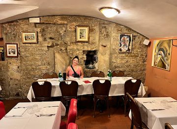 italy/florence/restaurant/buca-dell-orafo