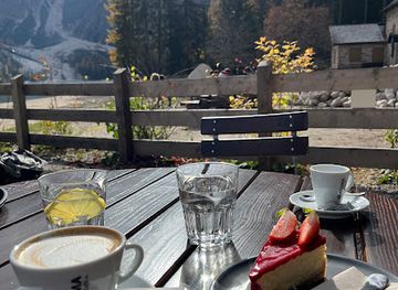 italy/alta-via-1/restaurant/emmas-bistro