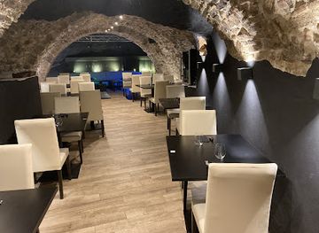 italy/molise/restaurant/essentia-show-restaurant