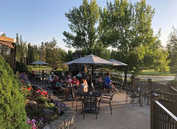 montana/columbia-falls/restaurant/meadow-lake-bar-and-grille