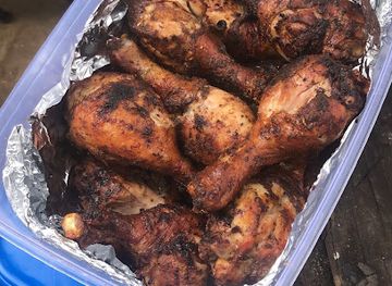 saint-vincent-and-the-grenadines/georgetown/restaurant/d-johnson-s-bbq