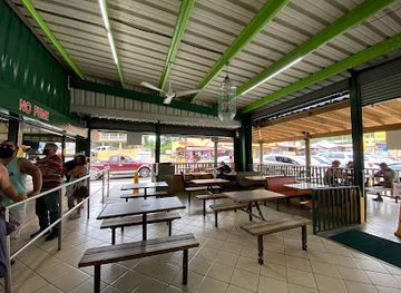 puerto-rico/sierra-de-cayey/restaurant/lechonera-los-pinos