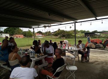 barbados/saint-andrew/restaurant/country-view
