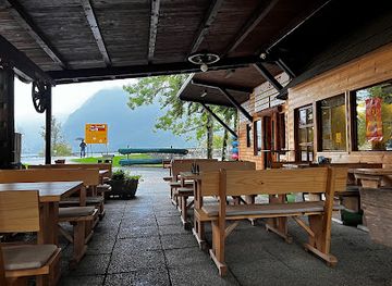 slovenia/bohinj/restaurant/okrepcevalnica-jezero-baza