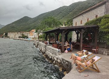 montenegro/perast/restaurant/mirakul