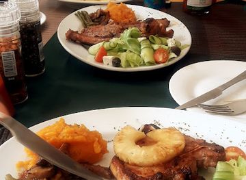 namibia/oshikoto/restaurant/sos-club-oshakati