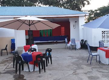 malawi/mulanje-mountain/restaurant/the-white-village-restaurant