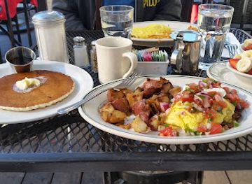 california/redwood-city/restaurant/talk-of-broadway