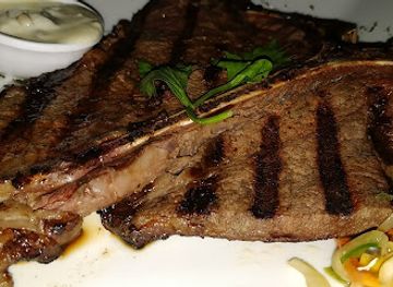 suriname/paramaribo/restaurant/juicy-steak-house