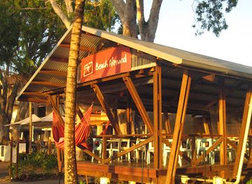 australia/cairns/palm-cove/restaurant/beach-almond